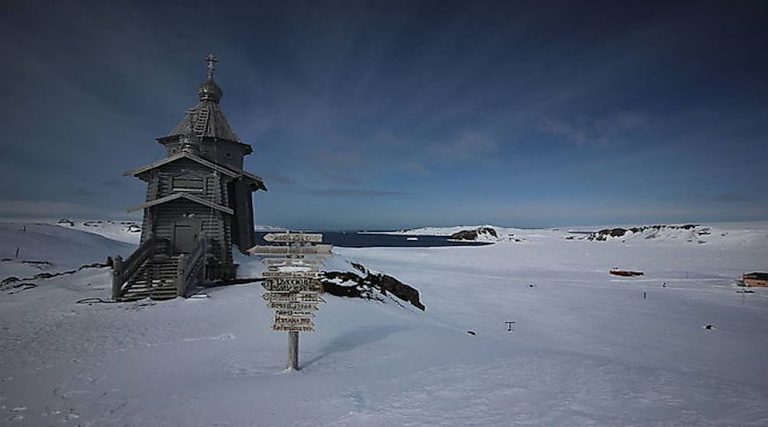 trinity-church-antarctica-7577.jpg