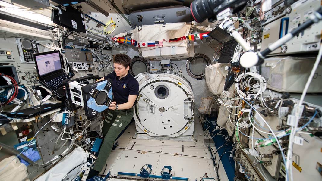 宇宙探査を支援するロボットを詳しく見る