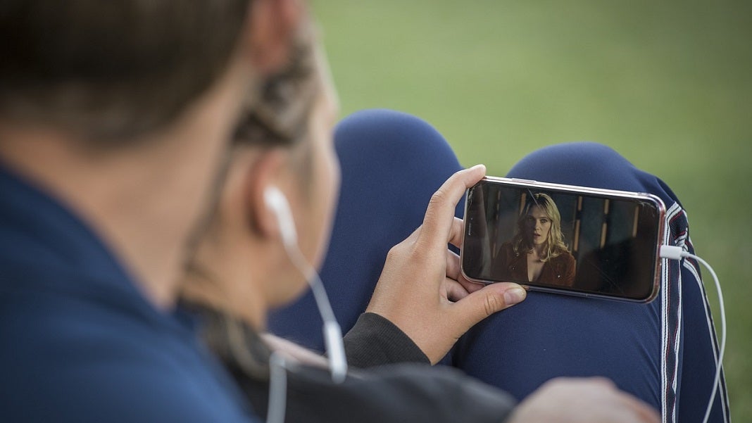 生成AIが脳の活動を読み取って人々が視聴している動画を再構築