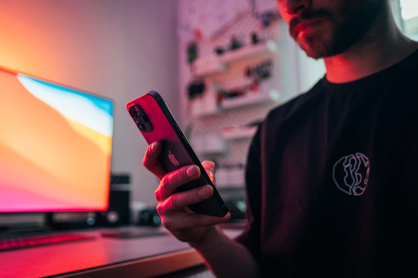 Pegasus：iPhoneで発見された新しい主要なセキュリティ障害