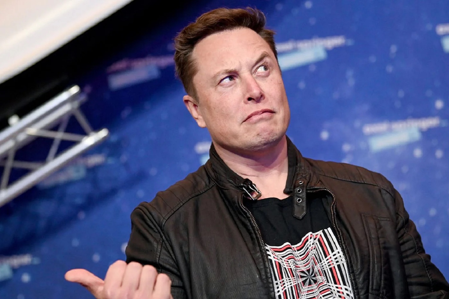 「Appleデバイスは禁止されるだろう」：イーロン・マスク氏、AppleとOpenAIの合意を批判