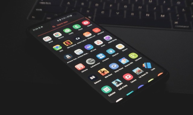Android デバイスで iOS アプリを実行する方法