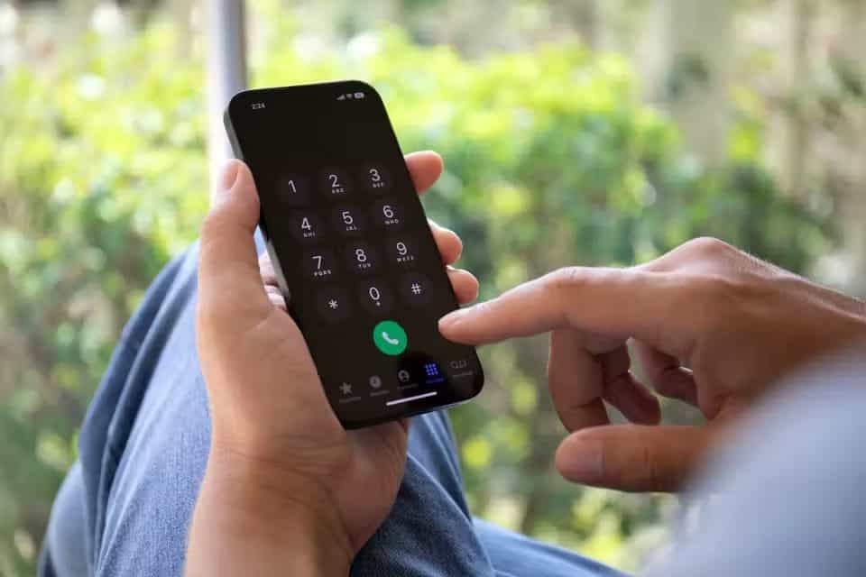 iOS 18の更新後に電話をかけないiPhoneを修正する方法